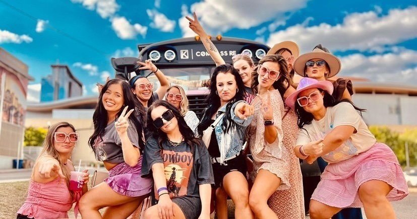 Honky Tonk Express Party Bus Nashville
